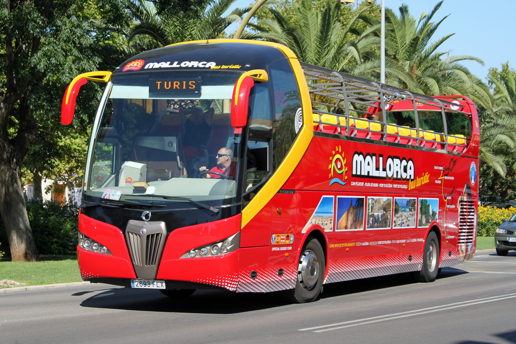 Palma’s city tour – by bus